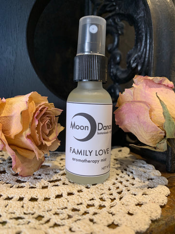Family love aromatherapy spritzer